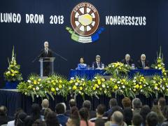 Er�demonstr�ci�ra k�sz�l Farkas Fl�ri�n