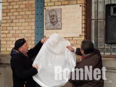 Eml�kt�bl�t kapott Puczi B�la marosv�s�rhelyi roma h�s