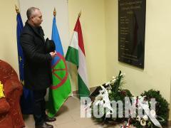 Hidv�gi-B. Attila megeml�kez� besz�de a rom�k elleni gyilkoss�gsorozat 10. �vfordul�j�n