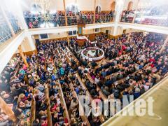 Seg�ts�gny�jt�s a k�rp�taljai magyar k�z�ss�gnek