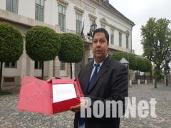 �tadt�k az �llamf�nek a Roma Rend�r�k a pet�ci�jukat