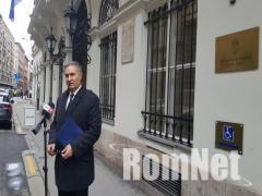 Nem eg�szs�ges dolog kritiz�lni roma�gyben az Emmit