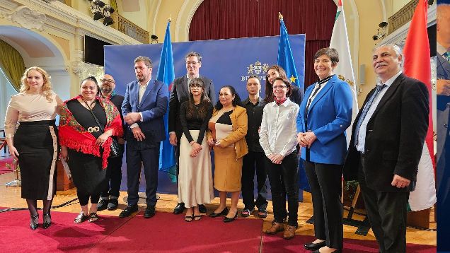 Árnyékkormány: Az európai Magyarország eszméje a magyar cigányságról is szól